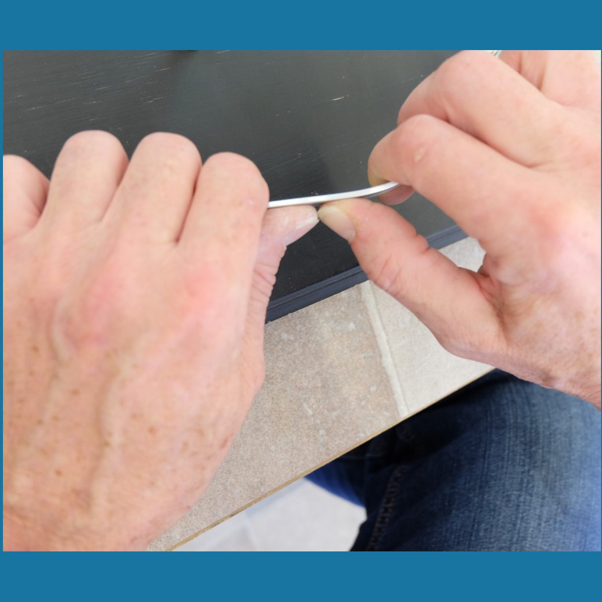 Biegen der Alustäbe TheraLock